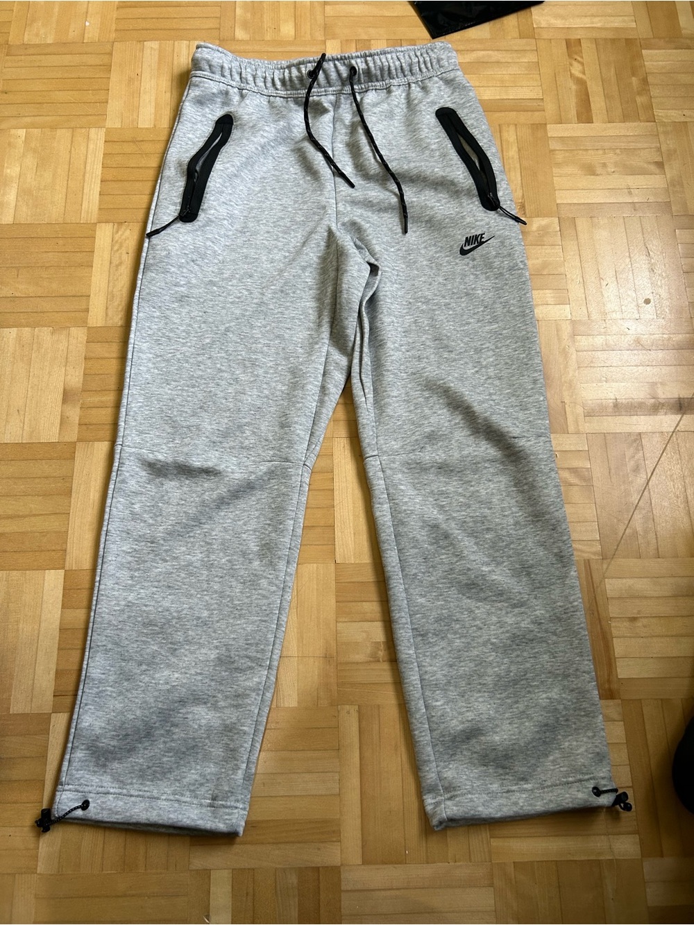 Nike Tech Gray Pants